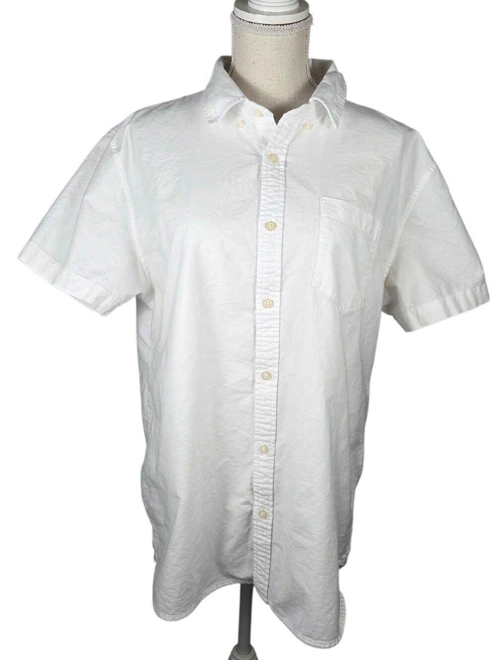 🔥4/$20 Forever 21 Button Up Shirt Men Medium White -Short Sleeve -Front Pocket